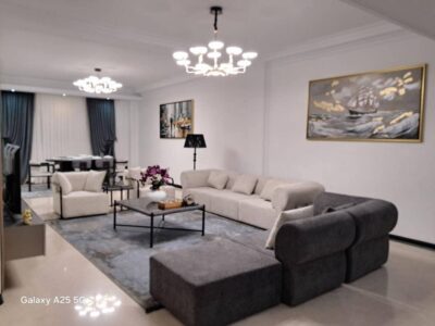 سه خواب شیک  با استخر در زعفرانیه(محمودیه)
